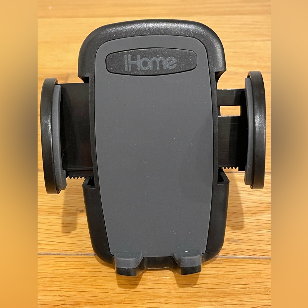 IPHONE CAR MOUNT
